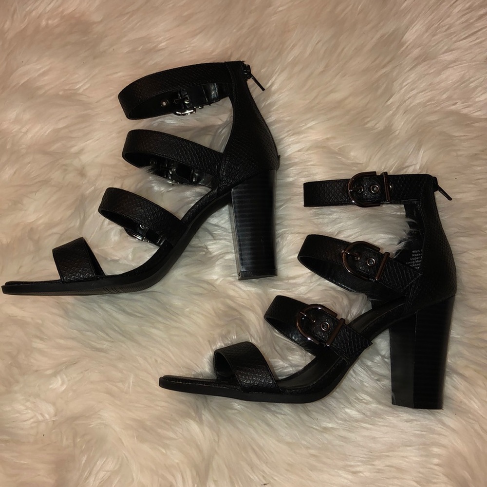 Vera Wang Strappy Heels